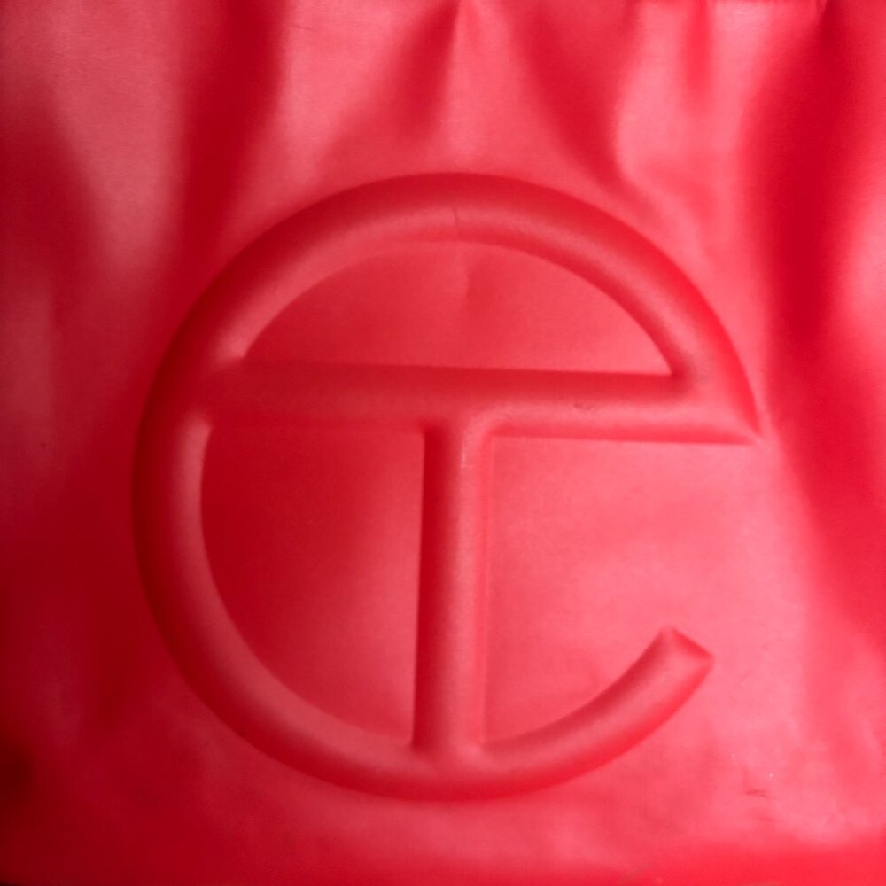 Large Red Telfar Bag - Picture 3 of 6